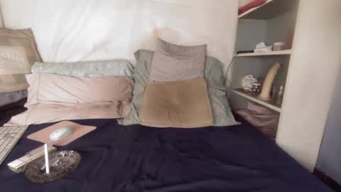 gayrobbin online show from 03-12-26, 06:58