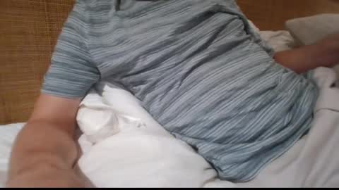 Snapshot of gccurious76 chatting on 02-18-25, 01:22 GCGuy online show from 02-18-25, 01:22