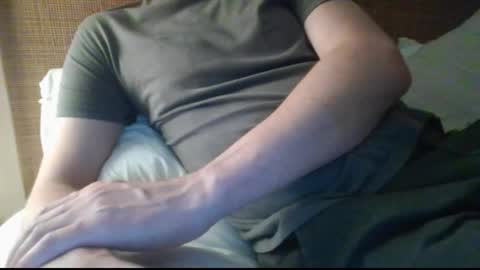 Snapshot of gccurious76 chatting on 09-19-25, 11:44 GCGuy online show from 09-19-25, 11:44