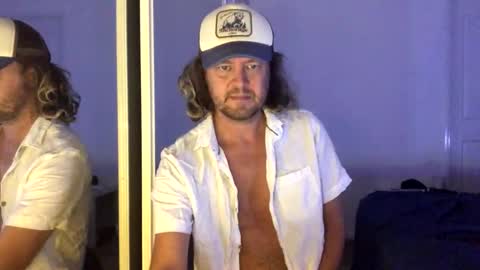 gcsurfer81 online show from 03-16-26, 08:29