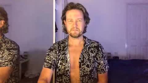 gcsurfer81 online show from 04-05-26, 08:00