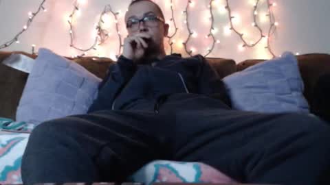 G online show from 11-22-25, 03:49