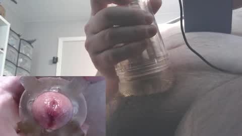 Snapshot of geeky___dick chatting on 03-10-25, 04:57 Geekydick online show from 03-10-25, 04:57