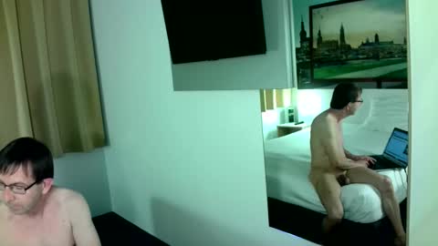 Snapshot of gegemei200 chatting on 11-02-25, 03:36 Ask me - if you want Ill probably be back online on December 20th around 200  German time online show from 11-02-25, 03:36