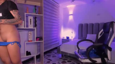 Gemma online show from 12-23-25, 05:49