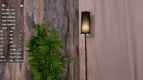 Lia online show from 04-29-26, 06:25