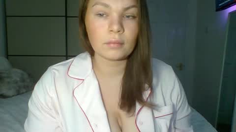 Snapshot of gemmarmalade chatting on 05-12-26, 06:43 GEMMARMALADE online show from 05-12-26, 06:43