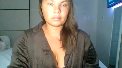 Snapshot of gemmarmalade chatting on 06-17-26, 06:16 GEMMARMALADE online show from 06-17-26, 06:16