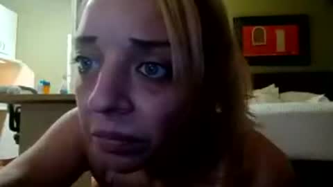 Snapshot of gemstone445 chatting on 07-07-26, 10:19 gemstone445 online show from 07-07-26, 10:19
