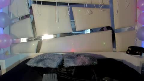 Snapshot of genesis_ask chatting on 11-03-25, 02:02 Genesis online show from 11-03-25, 02:02