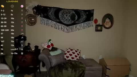 Snapshot of gennanyx chatting on 11-27-25, 08:16 Genna Nyx online show from 11-27-25, 08:16