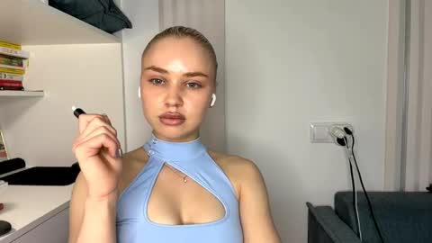 Sunny online show from 04-22-26, 11:56