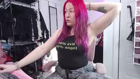 Genny Rock   and  online show from 02-11-26, 03:06