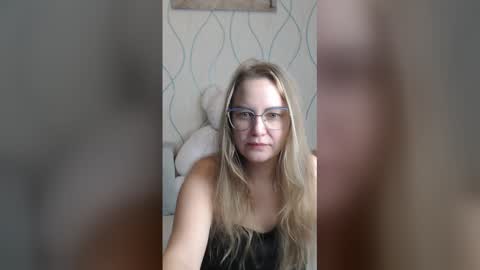 Alice online show from 11-25-25, 03:06