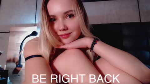 Snapshot of gentleflower23 chatting on 12-21-24, 01:04 Tanya online show from 12-21-24, 01:04