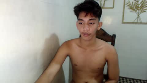 Rayl online show from 10-31-25, 01:56