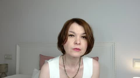 Elena online show from 05-29-26, 12:03