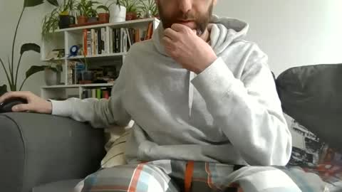 Geon online show from 05-18-26, 10:10
