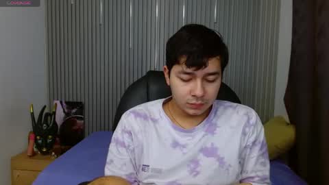 Snapshot of georgesmith_1 chatting on 04-26-26, 03:37 GEORGE online show from 04-26-26, 03:37