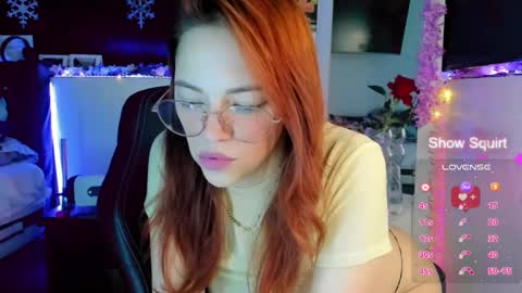 georgina_moschino online show from 01-15-25, 02:38