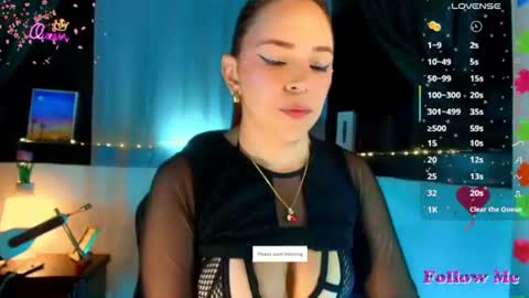 georgina_moschino online show from 06-19-26, 03:11
