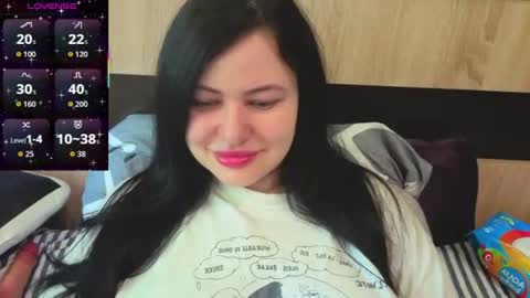 Snapshot of german_eva chatting on 06-14-26, 12:51 Eva online show from 06-14-26, 12:51