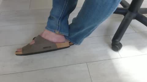 Snapshot of germansolebro chatting on 02-26-26, 08:02 GermanSoleBro online show from 02-26-26, 08:02