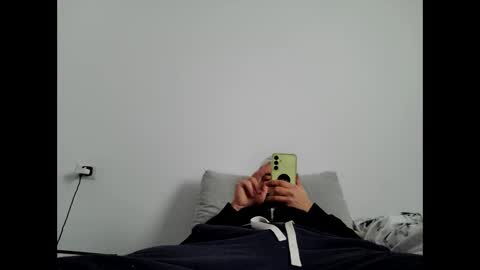 Snapshot of gescos chatting on 01-21-25, 07:37 gescos online show from 01-21-25, 07:37