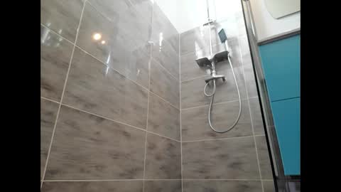 Snapshot of gescos chatting on 01-29-25, 07:57 gescos online show from 01-29-25, 07:57