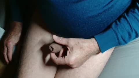 Snapshot of gesiur chatting on 11-14-25, 08:02 geo online show from 11-14-25, 08:02