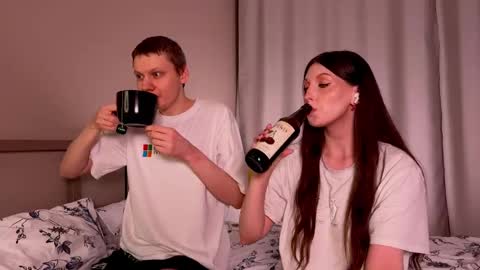 Snapshot of gethigh_ chatting on 02-25-25, 08:19 Liz and Mark online show from 02-25-25, 08:19