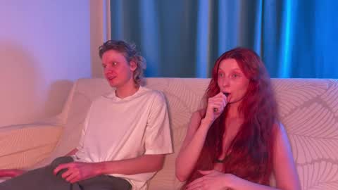 Liz and Mark online show from 04-25-26, 10:40