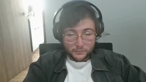 Snapshot of ghardh3 chatting on 12-02-24, 05:48 ghardh3 online show from 12-02-24, 05:48