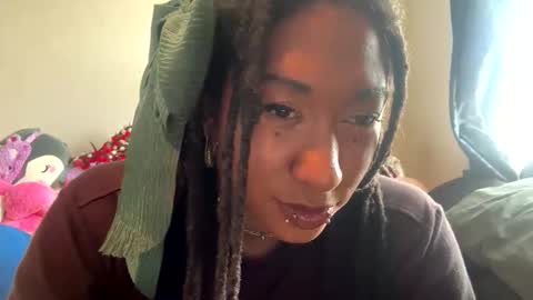 ghastgirlt_t online show from 05-19-26, 06:36