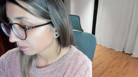 Snapshot of ghostcrimson chatting on 01-26-25, 01:31 andy online show from 01-26-25, 01:31