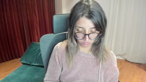 Snapshot of ghostcrimson chatting on 01-31-25, 02:37 andy online show from 01-31-25, 02:37