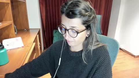 Snapshot of ghostcrimson chatting on 02-12-25, 05:05 andy online show from 02-12-25, 05:05