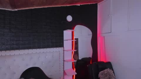 Allison  online show from 01-18-25, 01:30