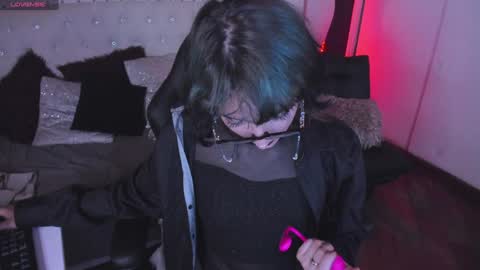 Allison  online show from 01-28-25, 08:04