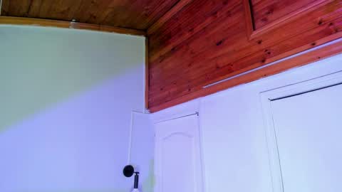 Allison  online show from 09-26-25, 08:13