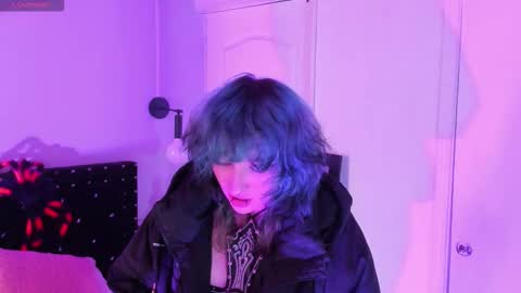 Allison  online show from 10-20-25, 08:09