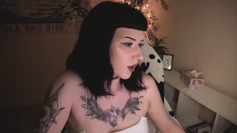 ghoticspectre online show from 06-19-26, 06:12