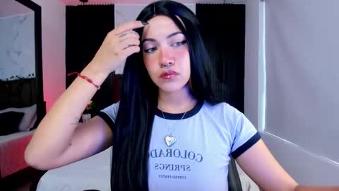 Gia online show from 12-22-25, 09:23