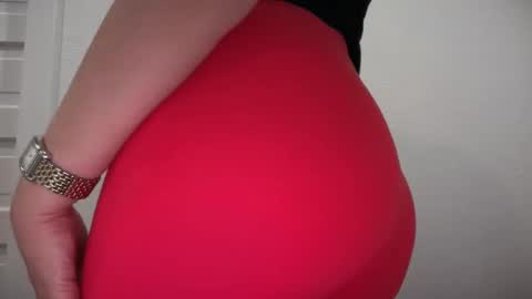 The Queen of Squirt online show from 03-26-26, 12:17