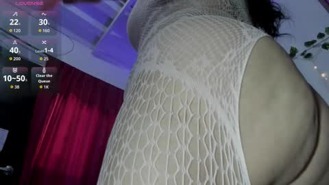 nahomi online show from 11-08-25, 05:01