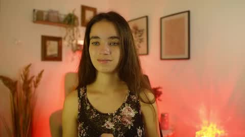 Gia Paige18 online show from 09-10-25, 08:14