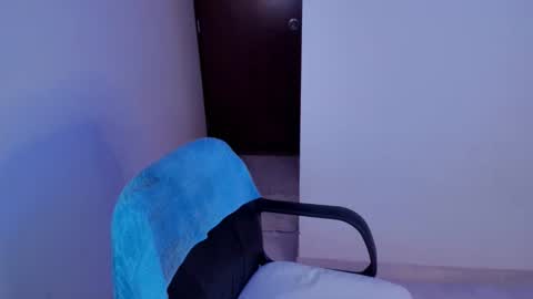 GIA WHITE Independet  online show from 11-21-25, 07:18