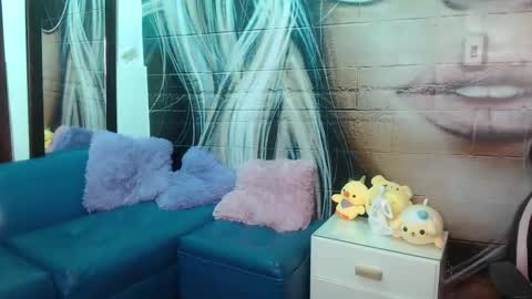 giaa rossi online show from 11-10-25, 02:27