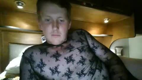 Snapshot of giablacked chatting on 06-10-26, 02:12 giablacked online show from 06-10-26, 02:12