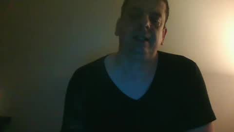 Snapshot of giaco1982 chatting on 01-19-25, 06:53 samuel online show from 01-19-25, 06:53